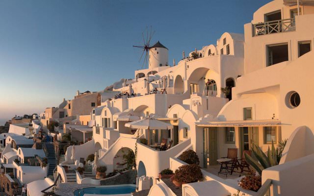 venue to say I do in Santorini Fanari