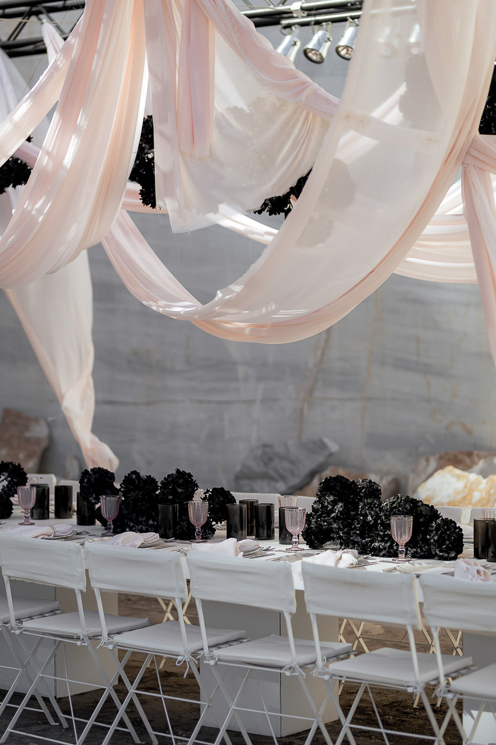 black and pink marble inspired athenian wedding